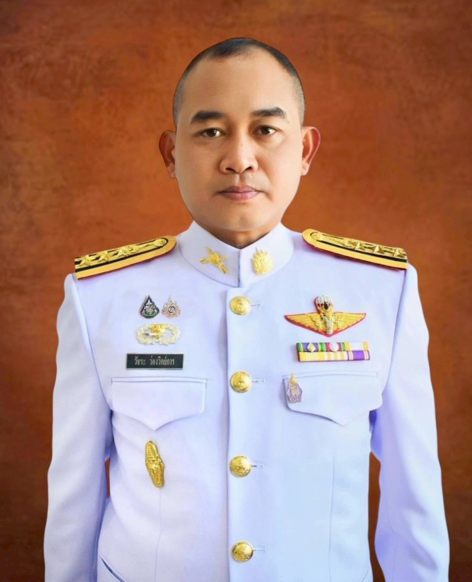 ภาพผู้บังคับบัญชา 2